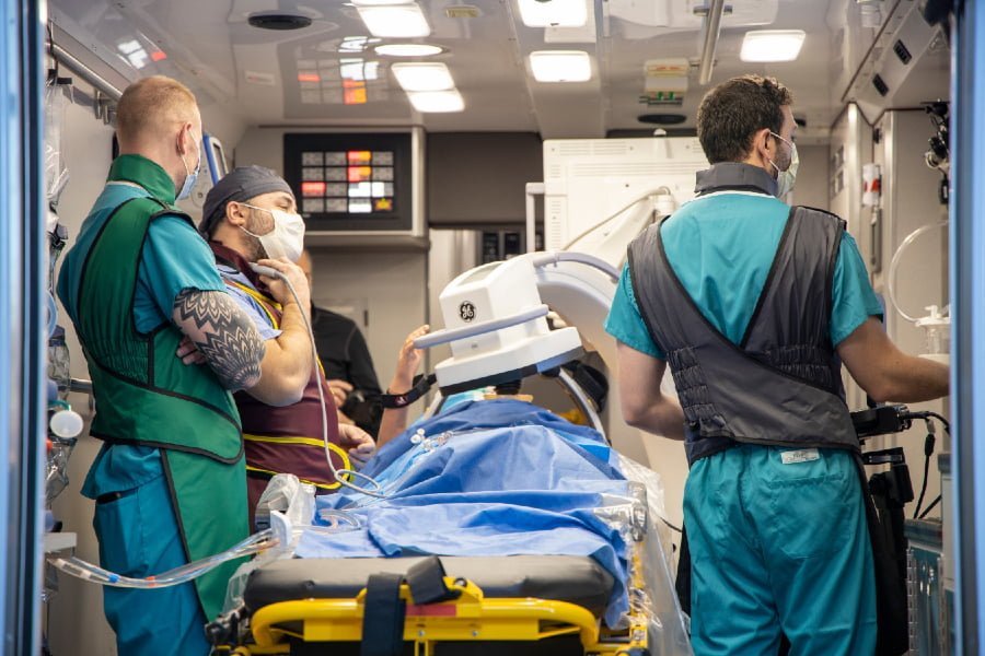 Inside the ECMO truck